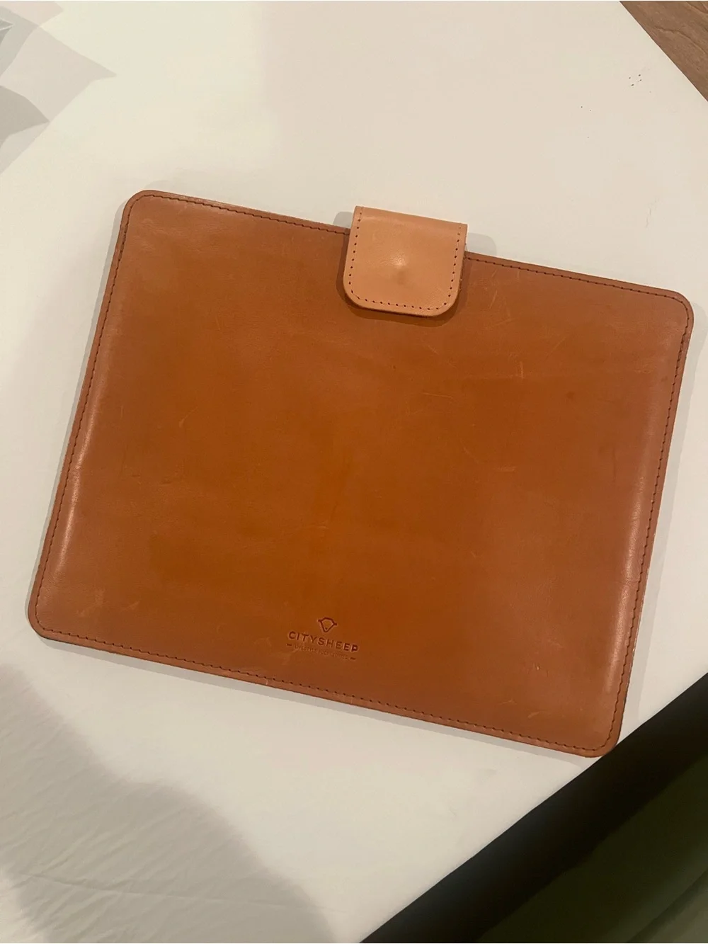 Leather iPad 13 Pro Sleeve
